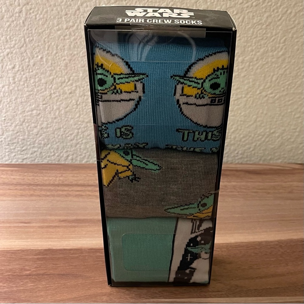 Mandalorian Men's Crew Socks 3-Pack |Size 8-12| |NWT| Perfect stocking stuffer🎅